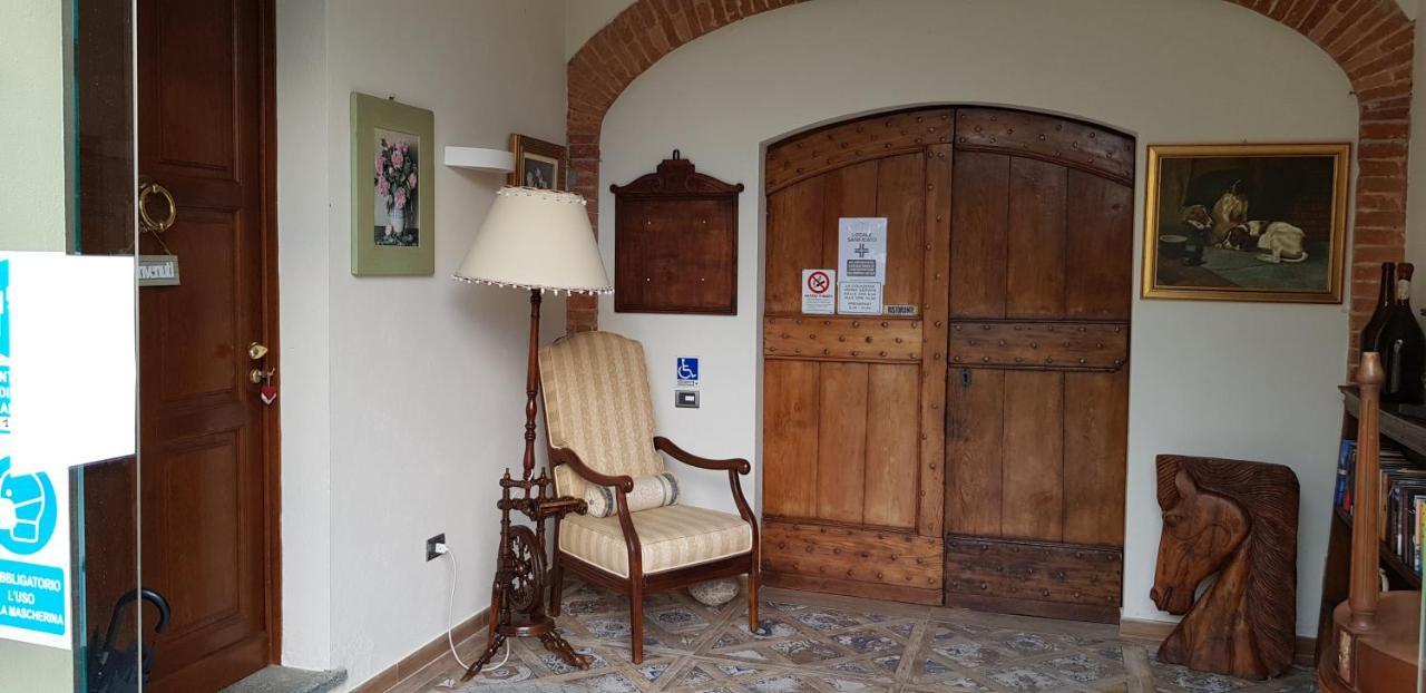 La Regibussa - Hotel Ristorante Asti Zewnętrze zdjęcie
