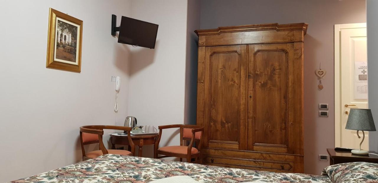 La Regibussa - Hotel Ristorante Asti Zewnętrze zdjęcie