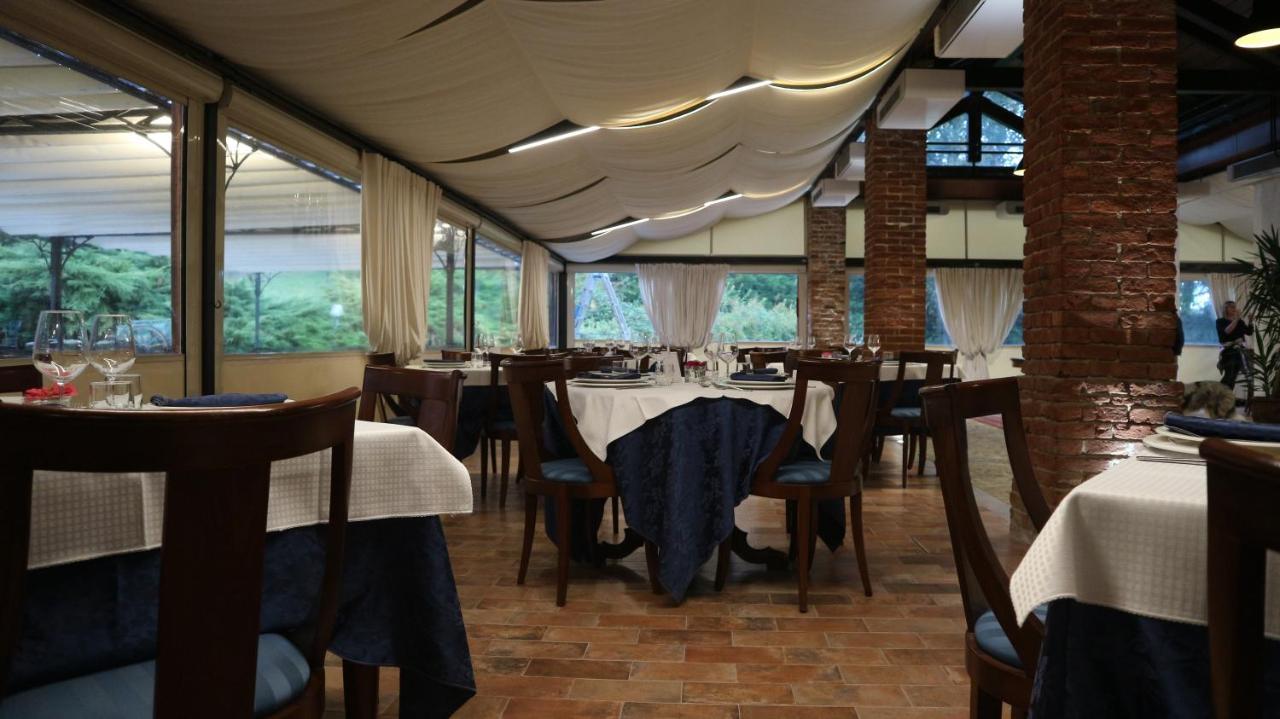 La Regibussa - Hotel Ristorante Asti Zewnętrze zdjęcie